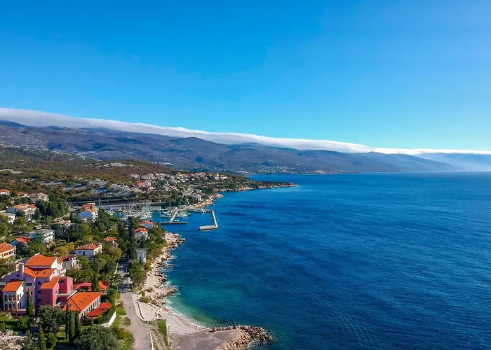 Mit Terrasse By Interhome Apartment *